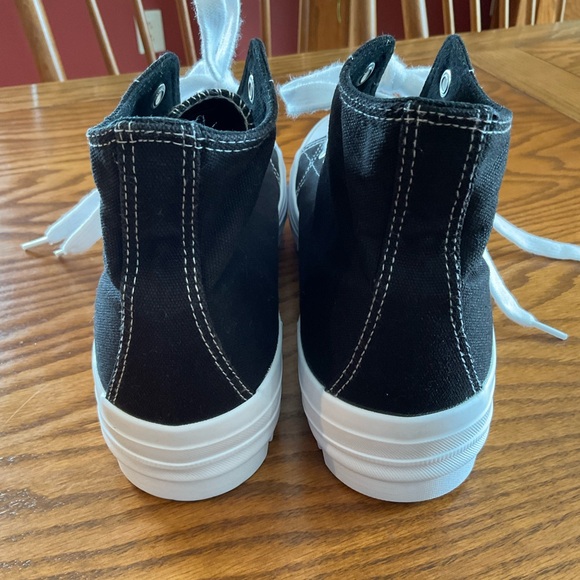 No Boundaries Women’s NB Lug Canvas High Top Sneaker, Sz 9 - Picture 5 of 9